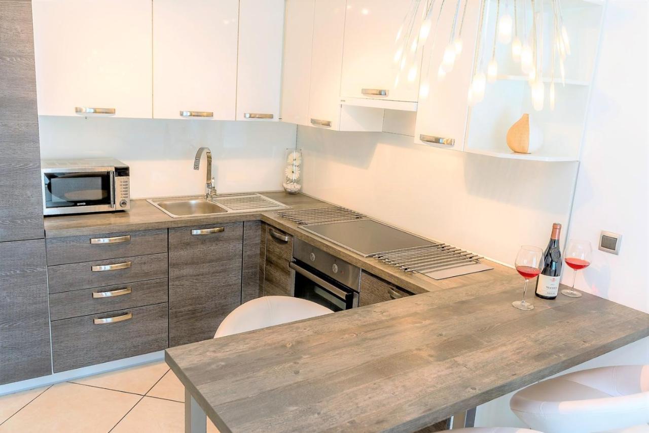 Holiday House Queens With Sea View Selce Esterno foto